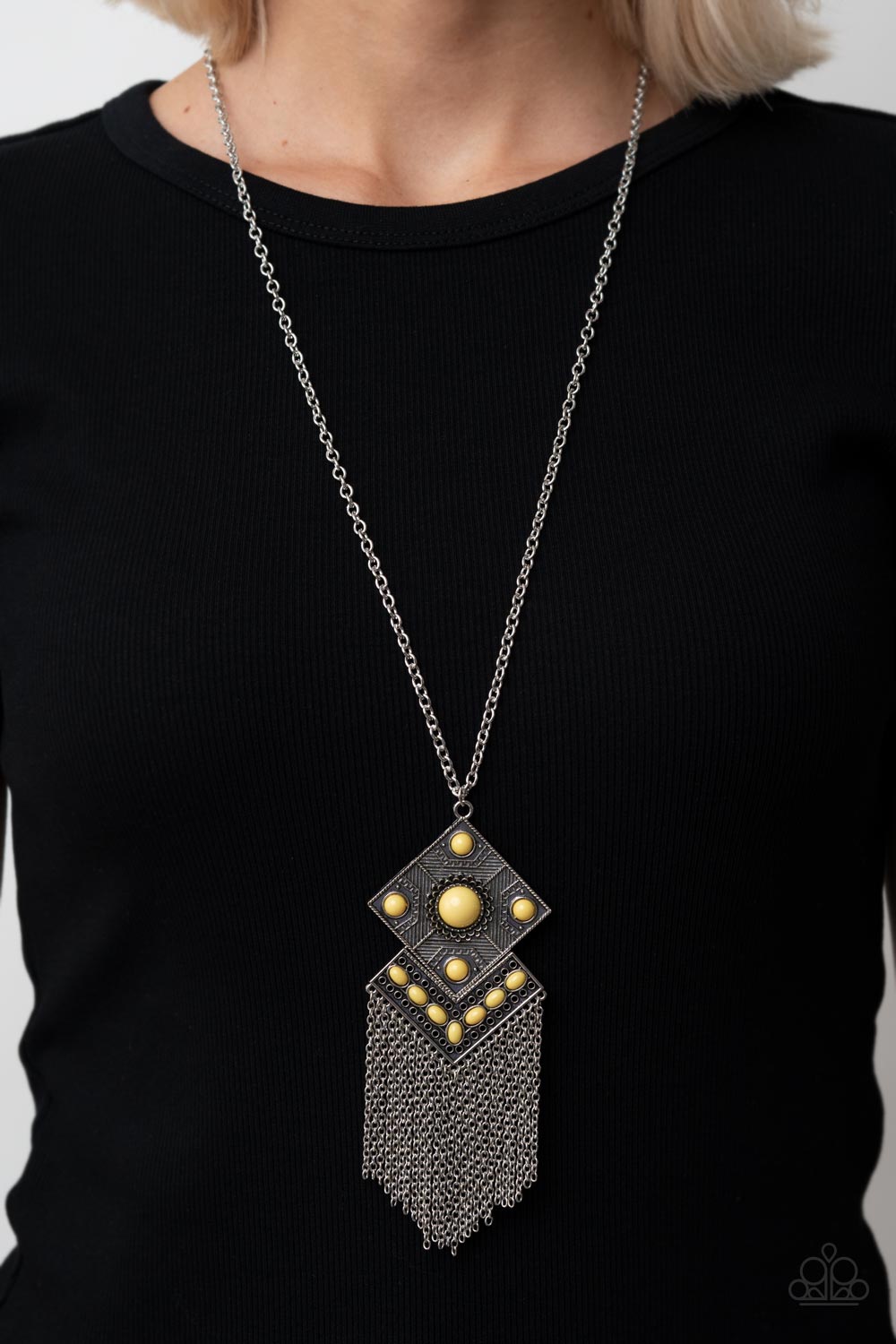 kite-flight-yellow-p2tr-ywxx-064xx