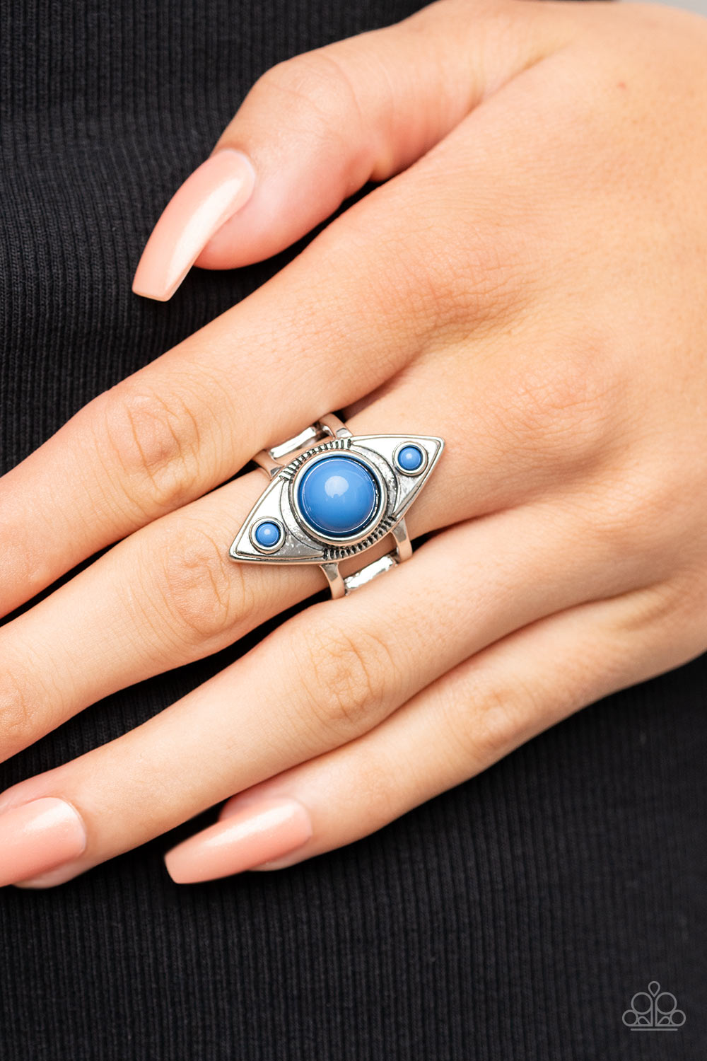 Paparazzi ♥ Pivoting Point - Blue ♥  Ring