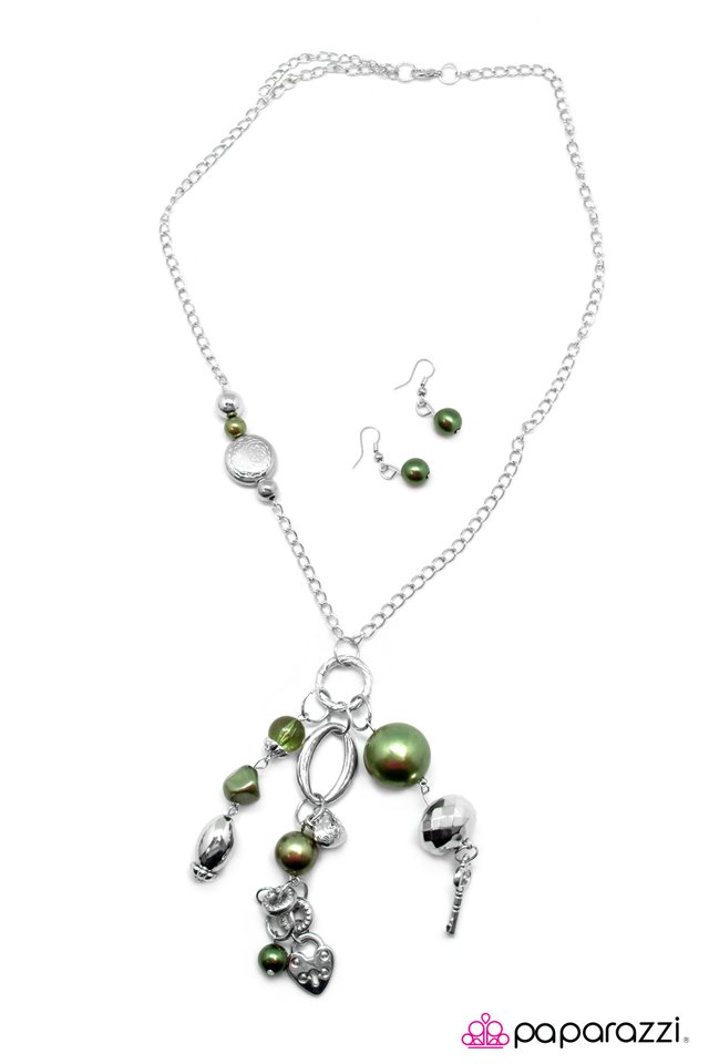 Paparazzi ♥ Make A Wish! - Green ♥ Necklace