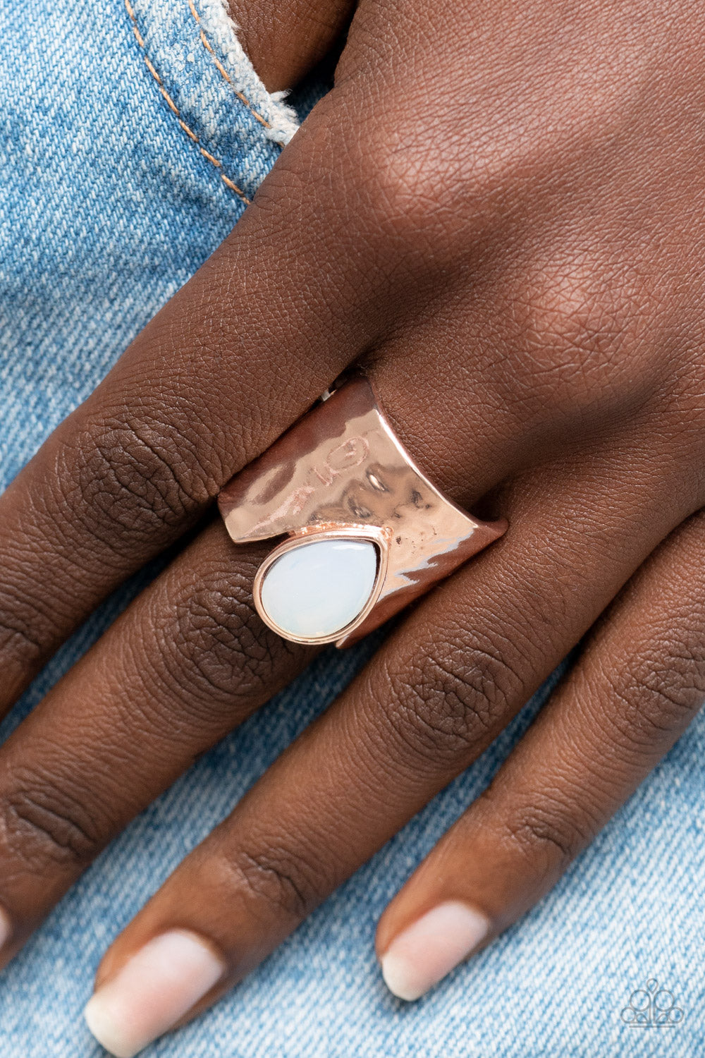 Paparazzi ♥ Optimistically Oracle - Rose Gold ♥  Ring