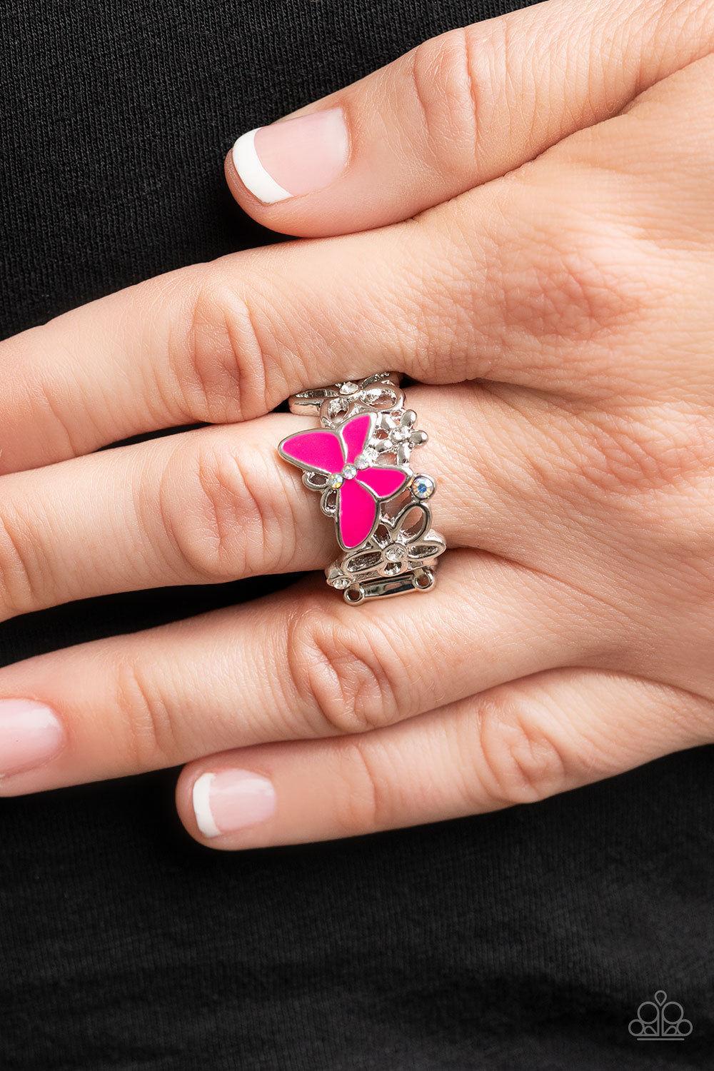 Paparazzi ♥ All FLUTTERED Up - Pink ♥  Ring
