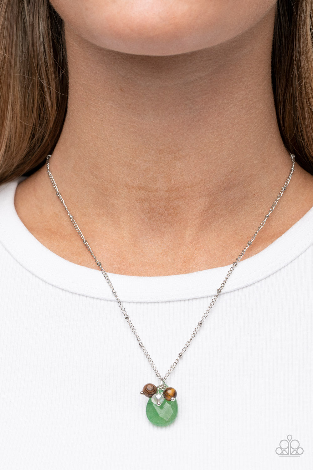 Paparazzi ♥ Cherokee Canyon - Green ♥  Necklace