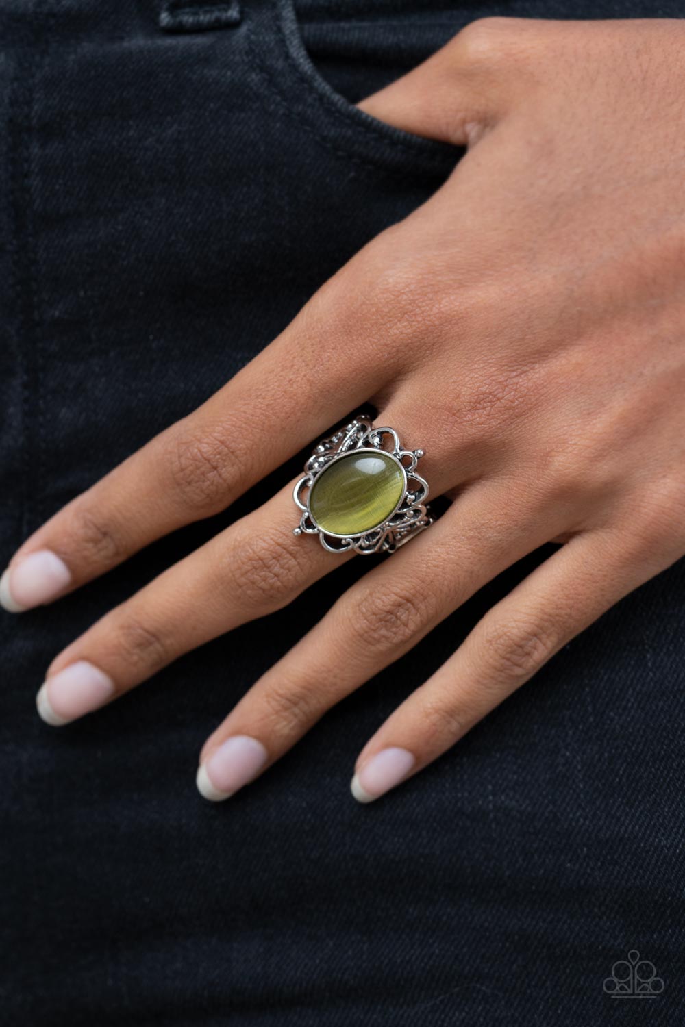 radiantly-reminiscent-green-p4re-grxx-173xx