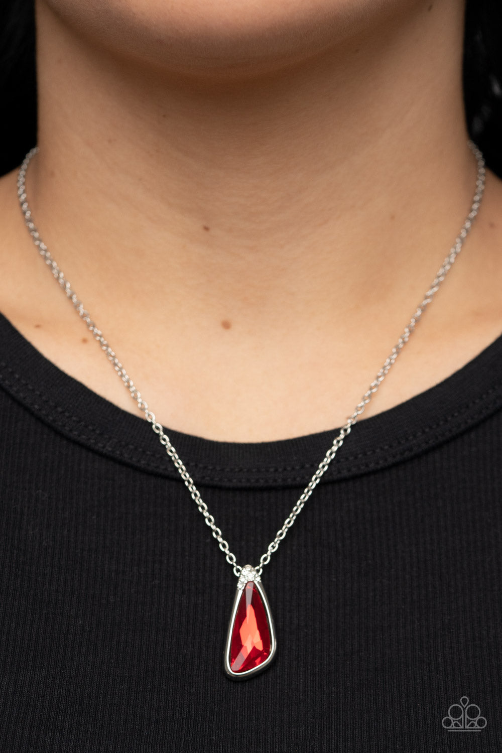 Paparazzi ♥ Envious Extravagance - Red ♥  Necklace