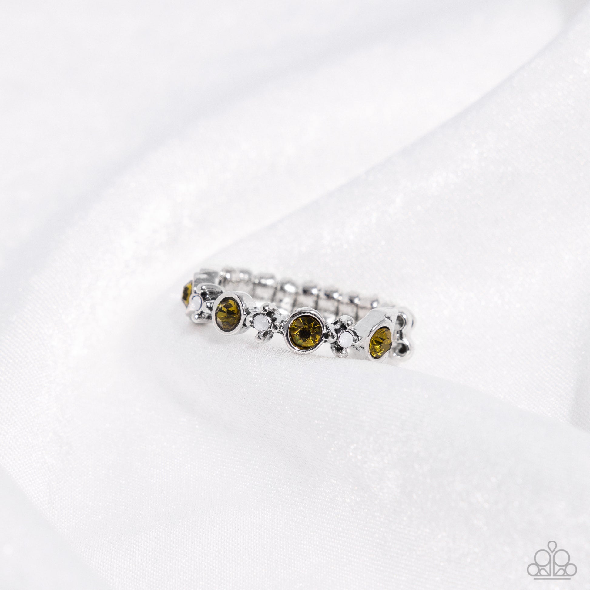 modestly-modern-green-p4da-grxx-065xx