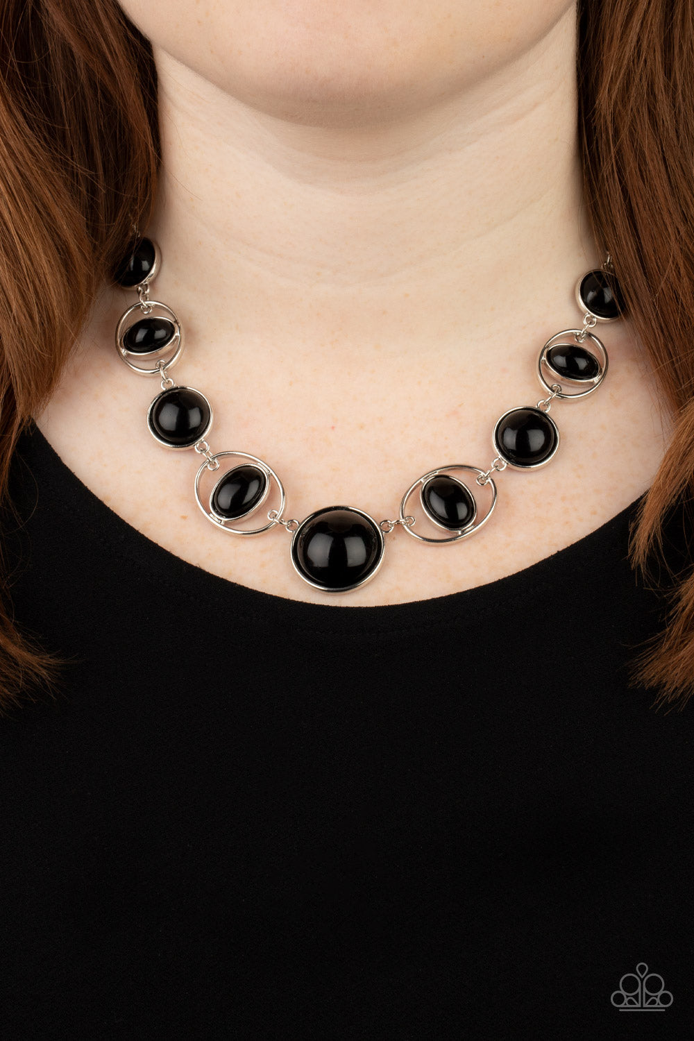 Paparazzi ♥ Eye of the BEAD-holder - Black ♥  Necklace