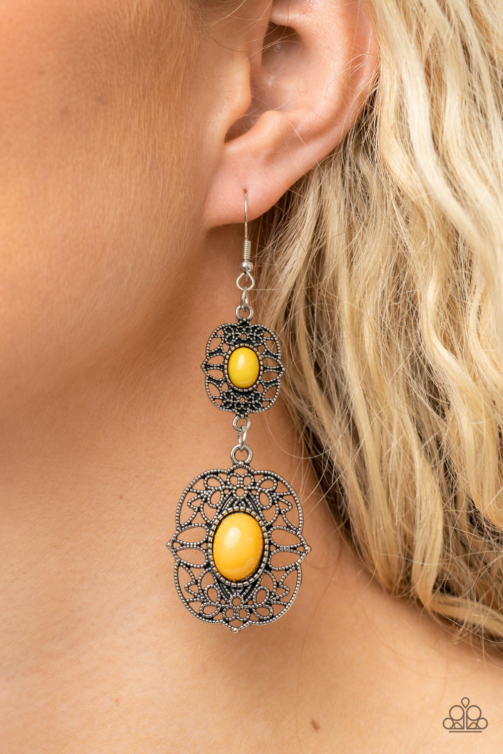 Paparazzi ♥ Victorian Villa - Yellow ♥  Earrings