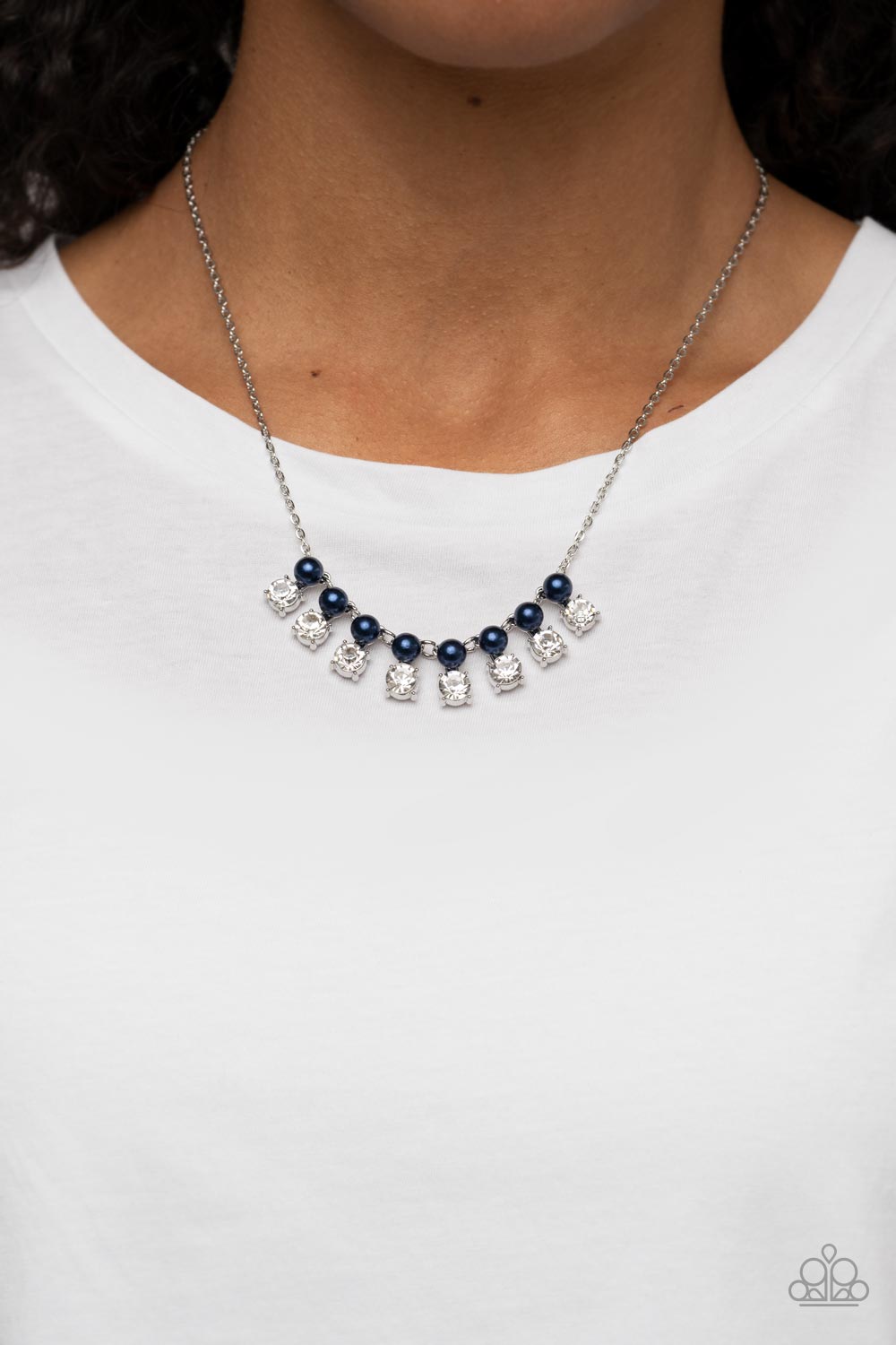 Paparazzi ♥ Dashingly Duchess - Blue ♥  Necklace
