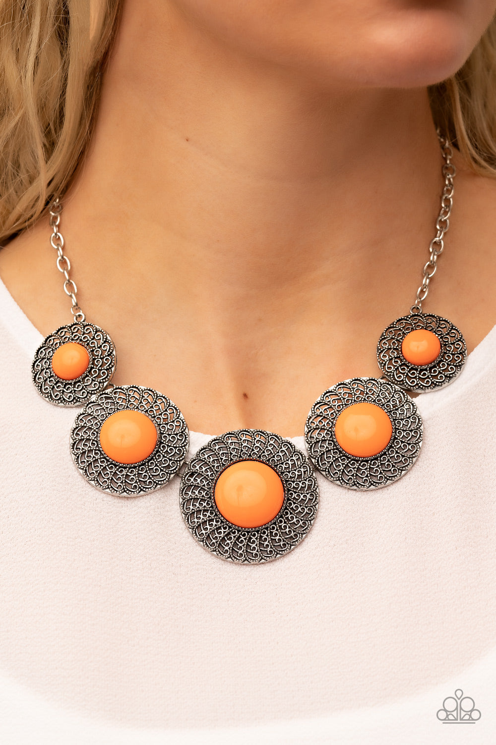 detail-orientated-orange-p2st-ogxx-084xx
