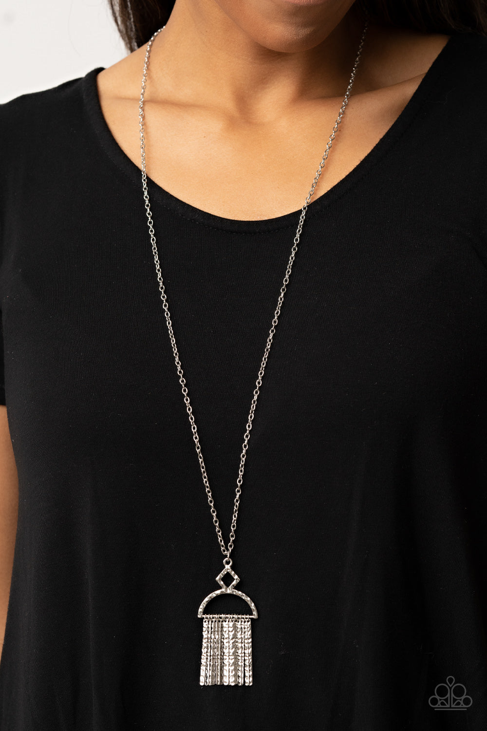 getting-the-hang-of-things-silver-p2ba-svxx-069xx