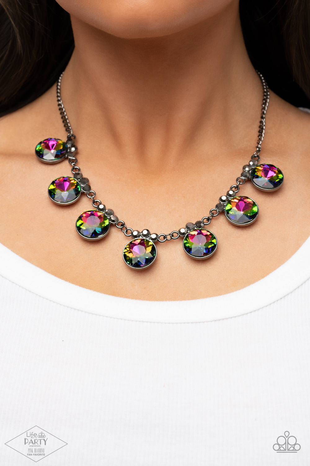 Paparazzi ♥ GLOW-Getter Glamour - Multi ♥  Necklace