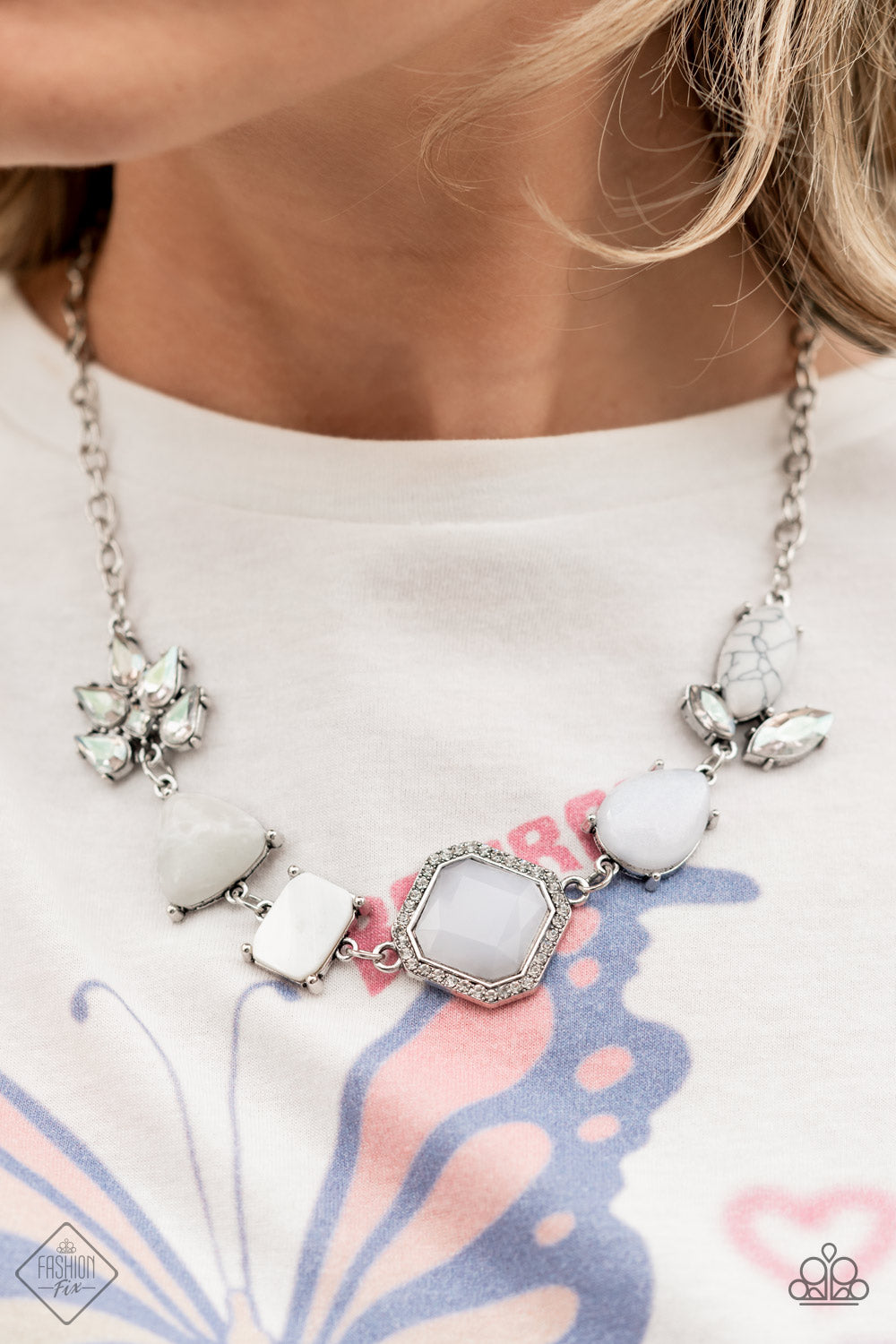 Paparazzi ♥ Eco Enchantment - White ♥  Necklace