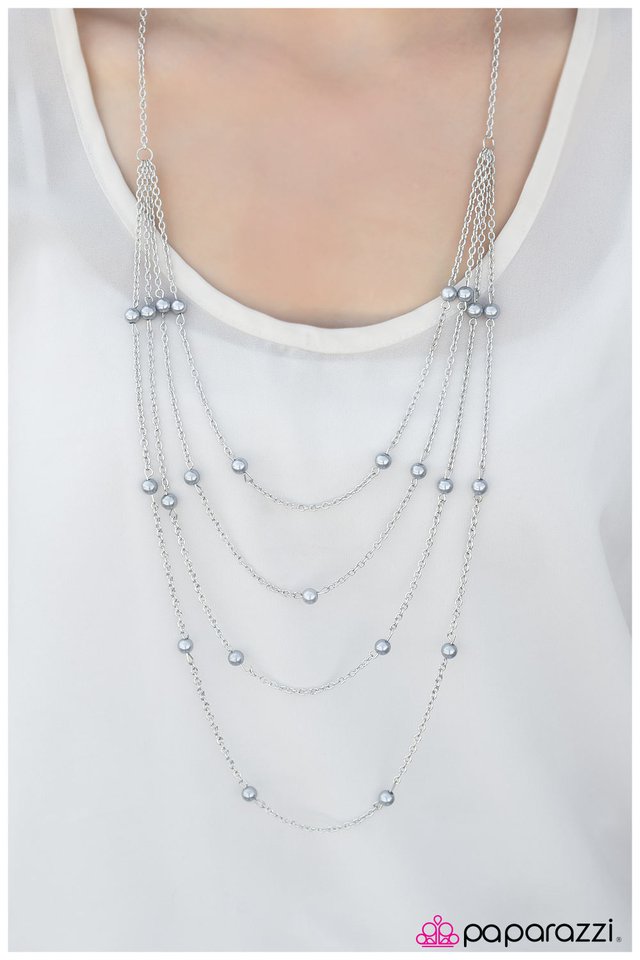 its-a-small-world-silver-p2re-svxx-037xx