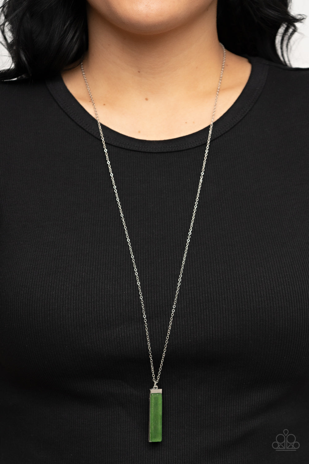 set-in-gemstone-green-p2se-grxx-244xx