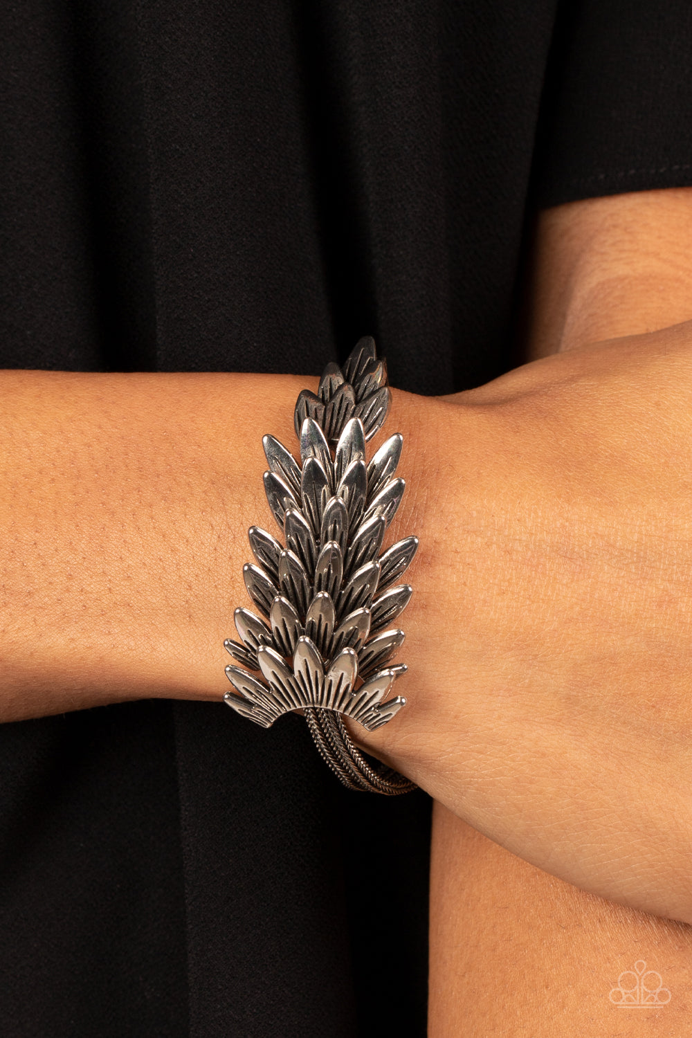 Paparazzi ♥ BOA and Arrow - Silver ♥  Bracelet