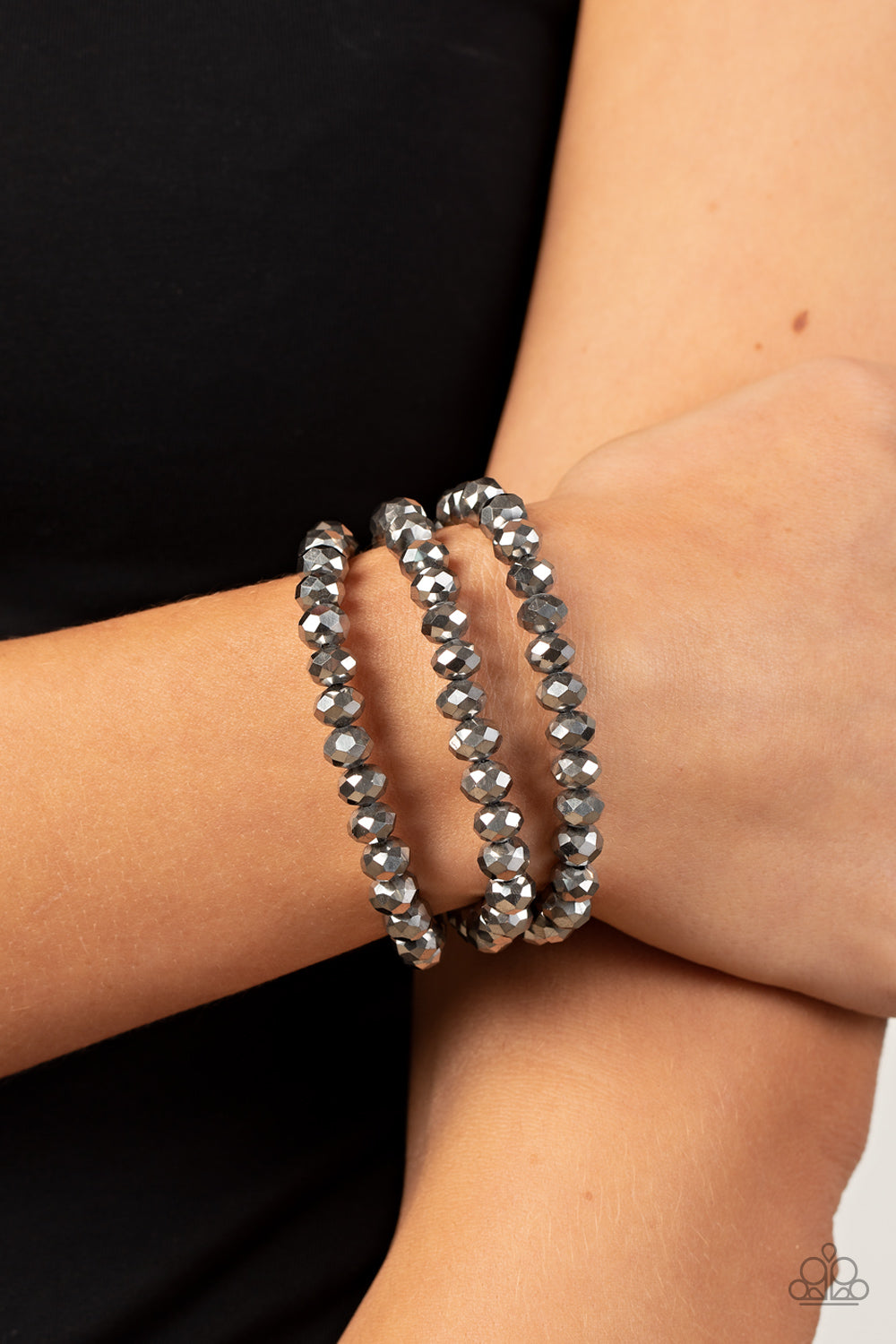 ***RUN SMALL - 6.5inch wristed needed*** Paparazzi ♥ Supernova Sultry - Silver ♥  Bracelet
