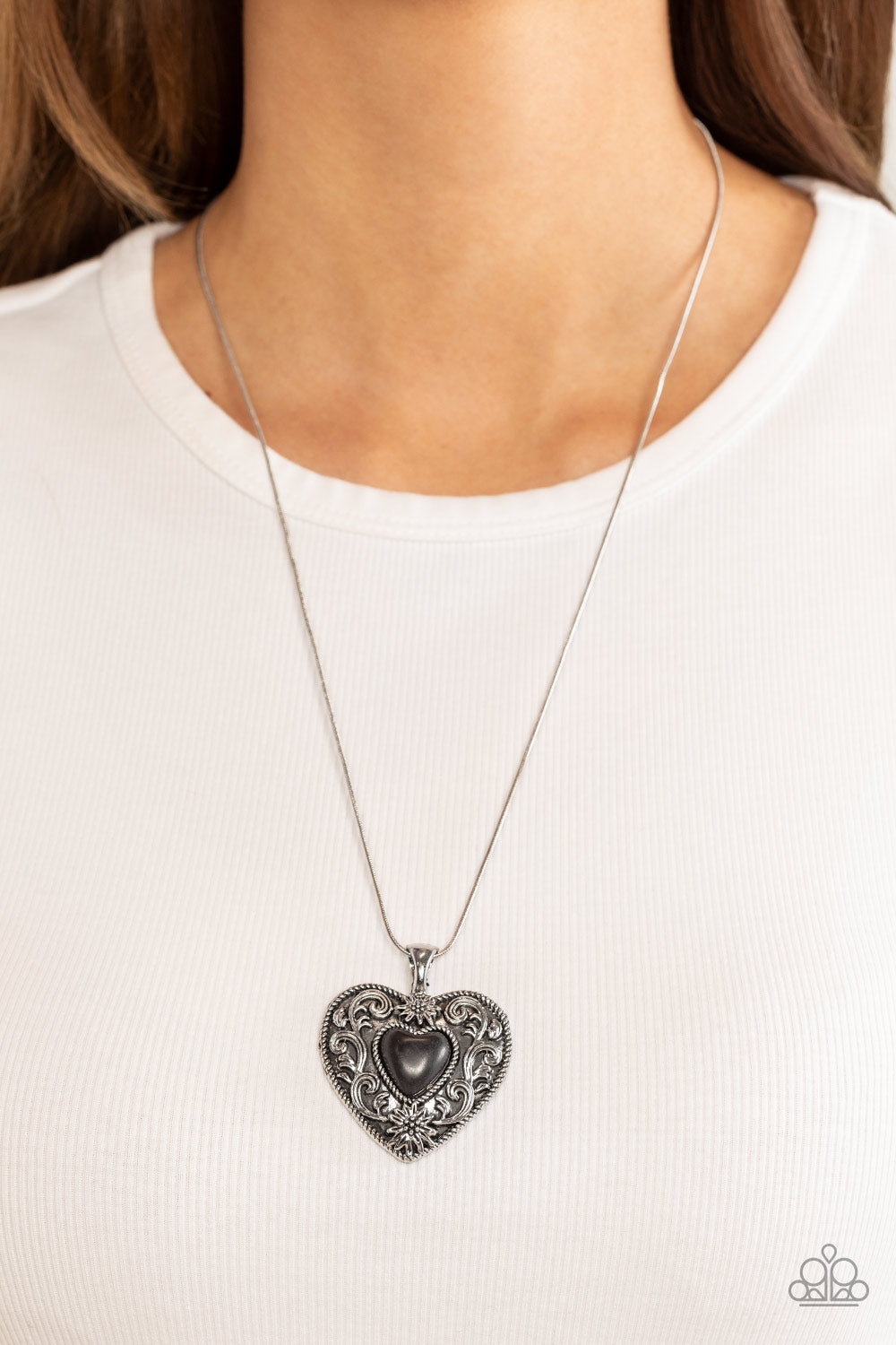 Paparazzi ♥ Wholeheartedly Whimsical - Black ♥  Necklace