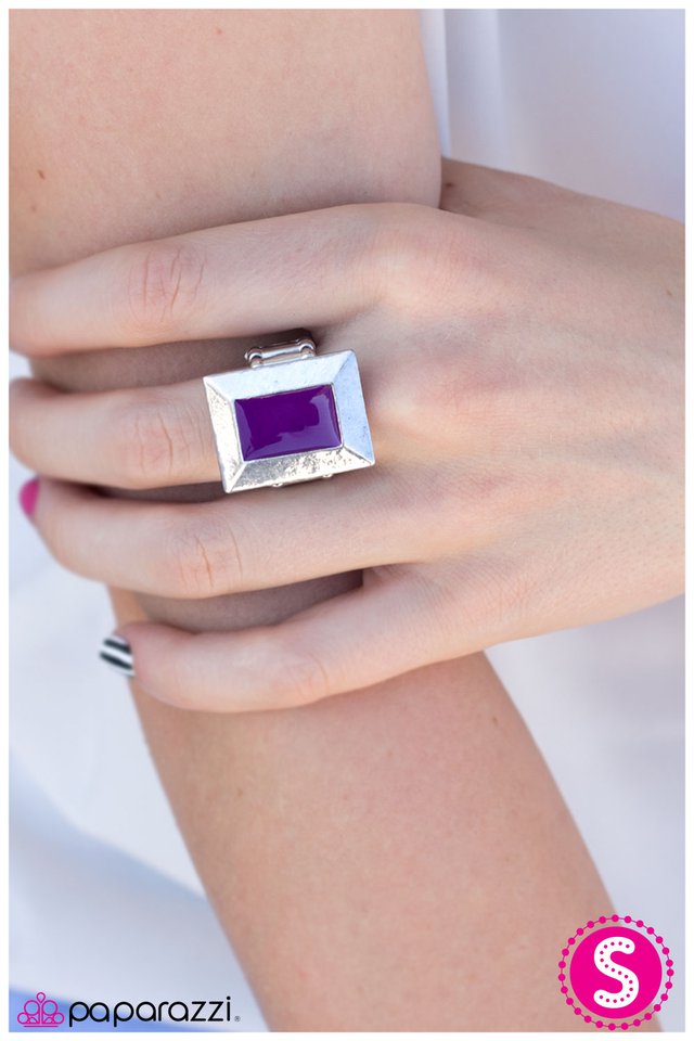 a-picture-is-worth-a-thousand-words-purple-p4ed-prxx-020xx