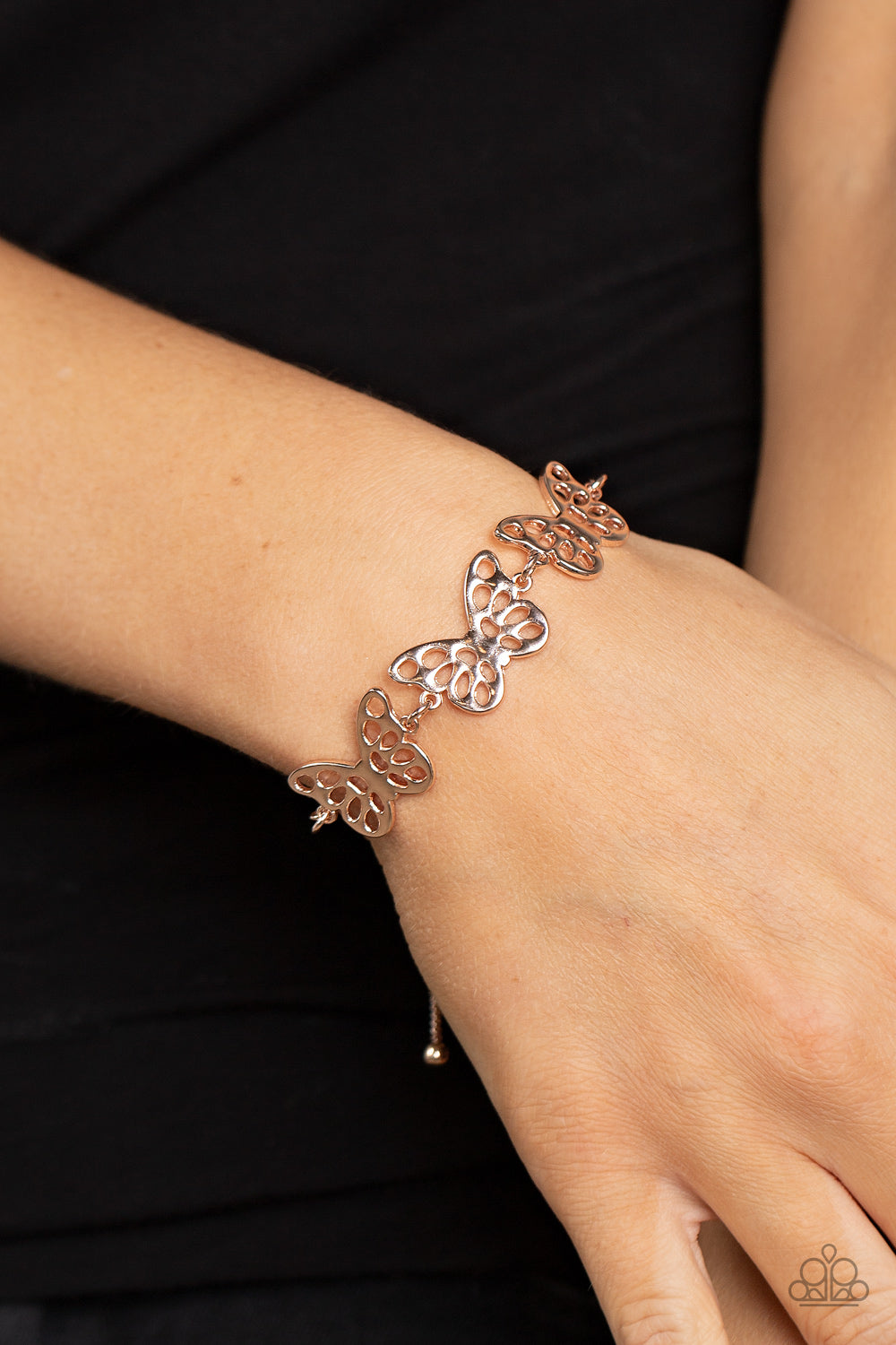 Paparazzi ♥ Put a WING on It - Gold ♥  Bracelet