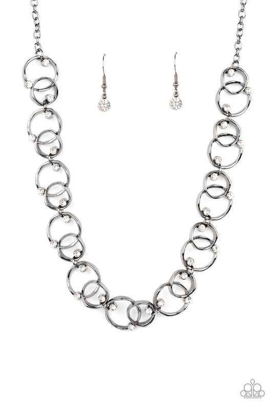 center-of-my-universe-black-p2re-bkxx-462ie