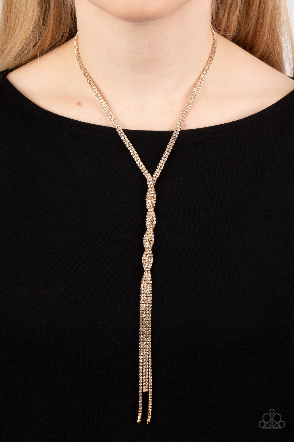 Paparazzi ♥ Impressively Icy - Gold ♥  Necklace