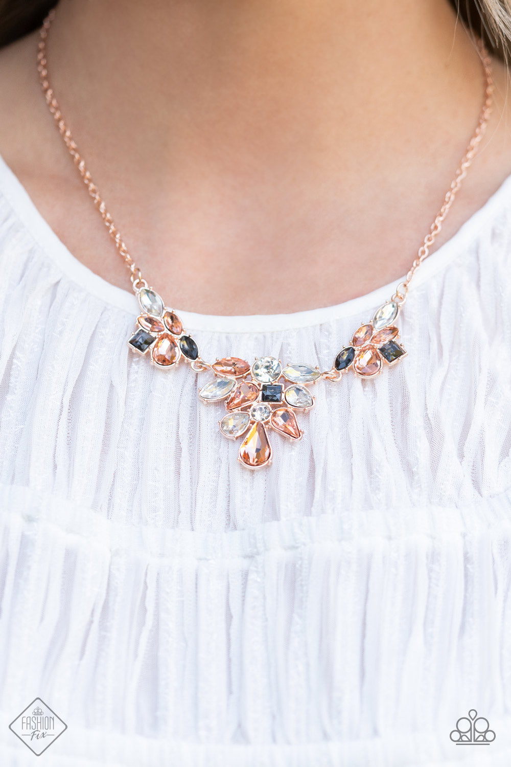 Paparazzi ♥ Completely Captivated - Rose Gold ♥  Necklace