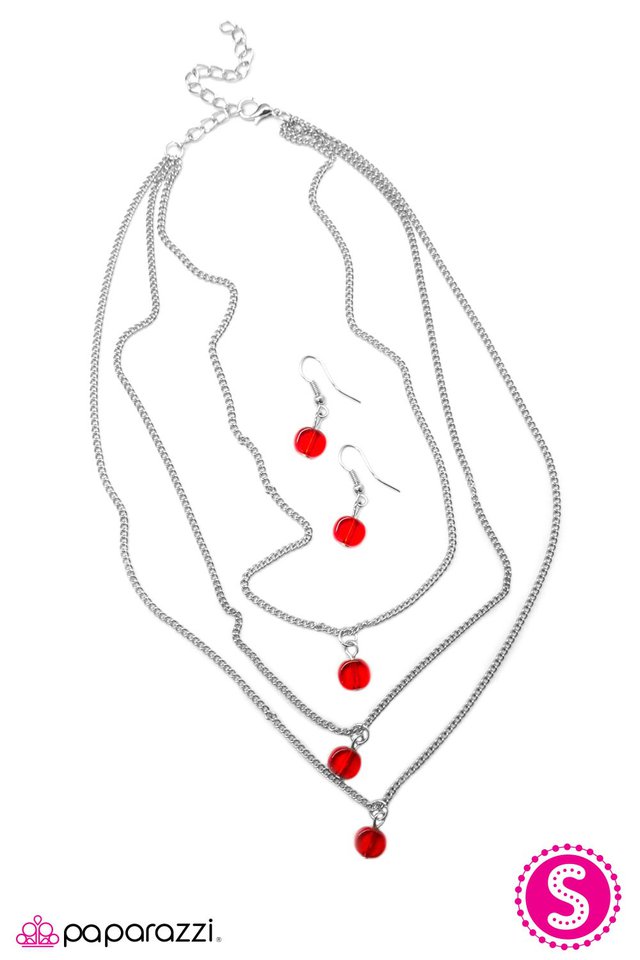 Paparazzi ♥ Never Forget - Red ♥ Necklace