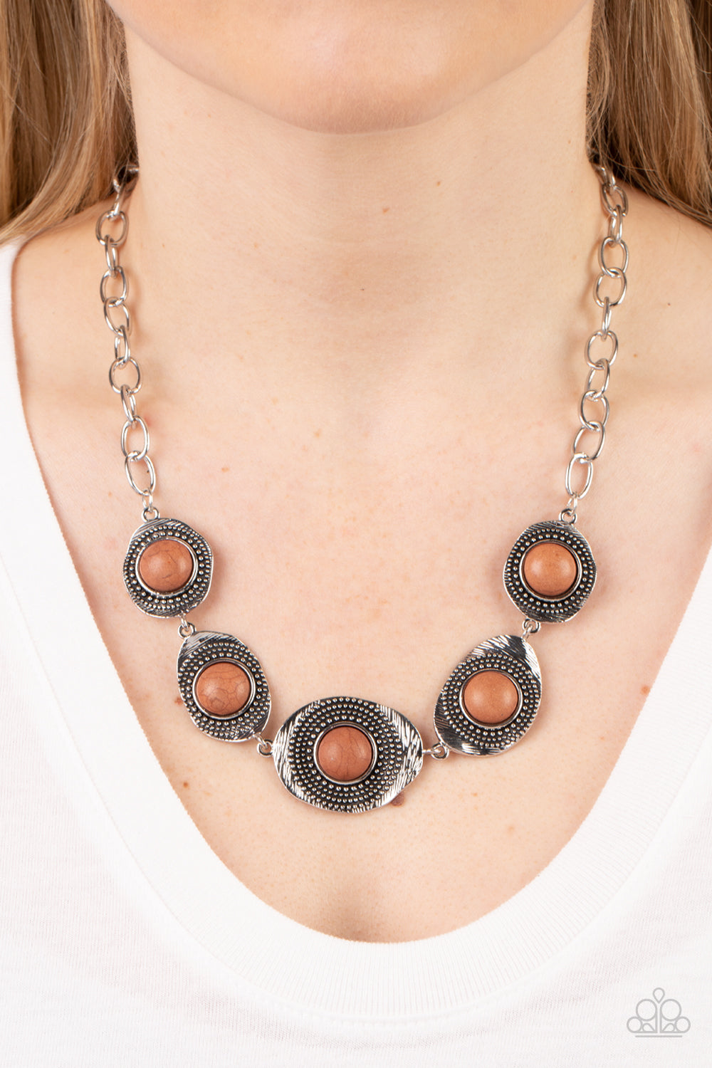 Paparazzi ♥ Homestead Harmony - Brown ♥  Necklace