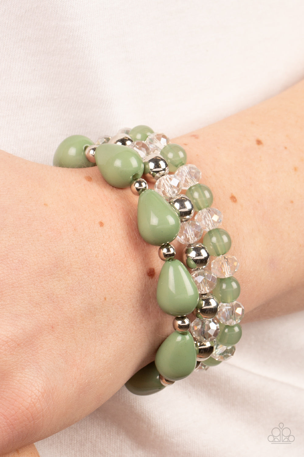 Paparazzi ♥ Beachside Brunch - Green ♥  Bracelet