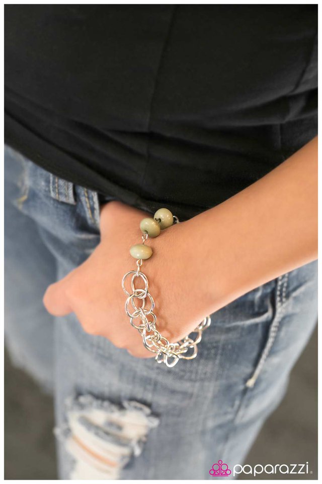 divinely-divine-green-p9wh-grxx-030uv