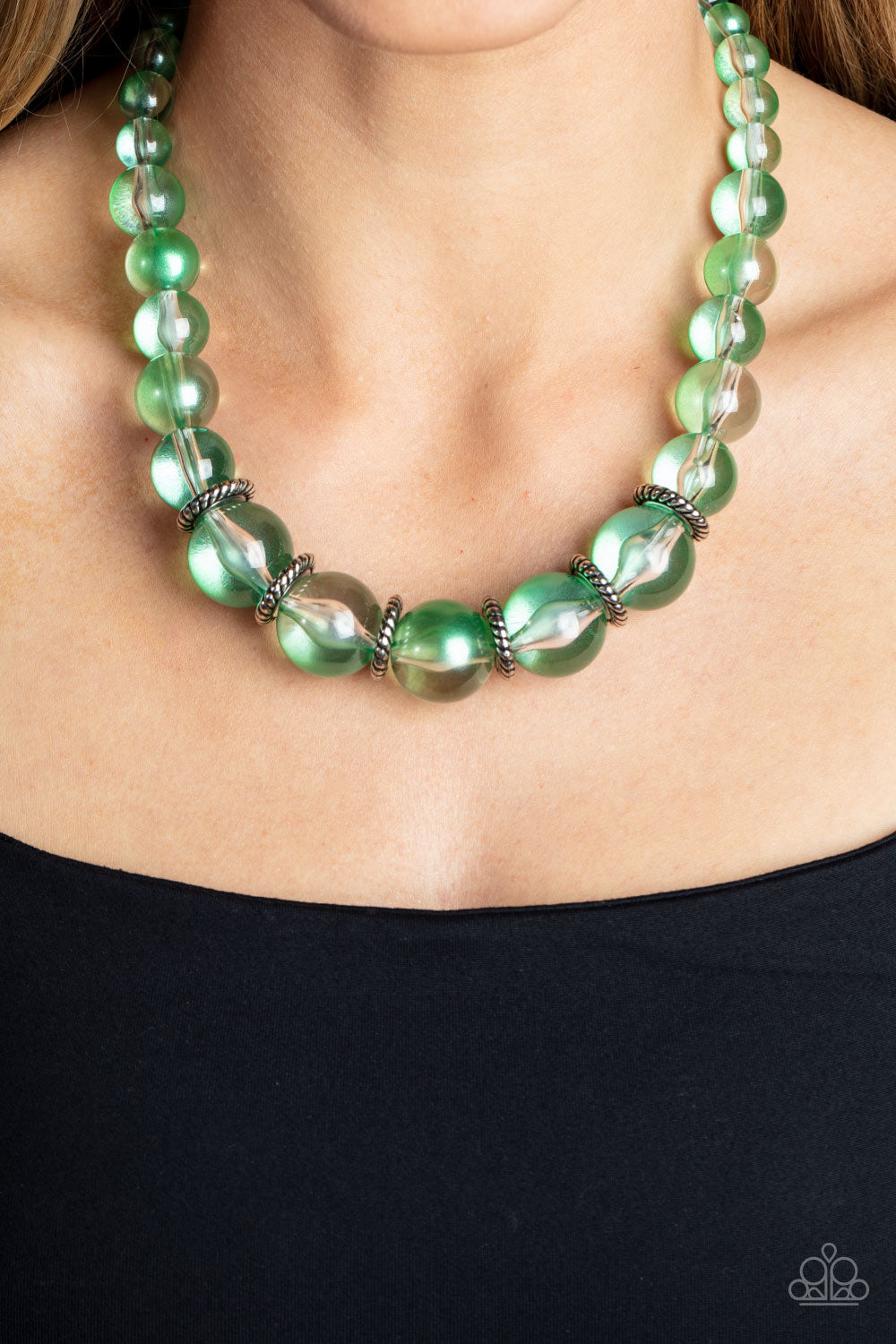 Paparazzi ♥ Marina Mirage - Green ♥  Necklace