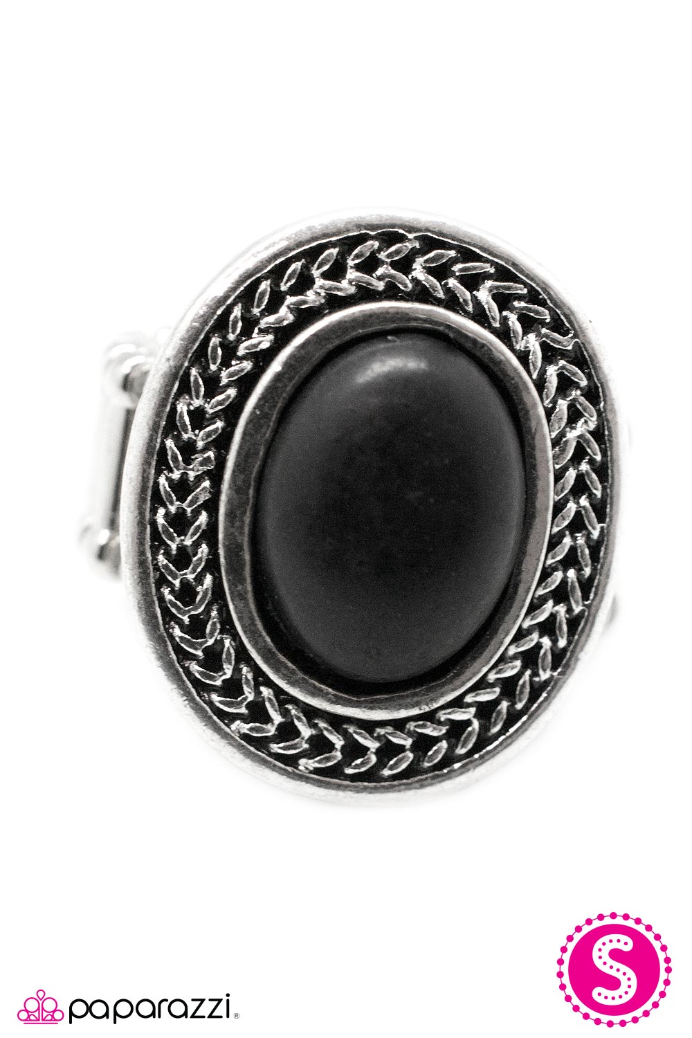 Paparazzi ♥ Moving Mountains - Black ♥  Ring