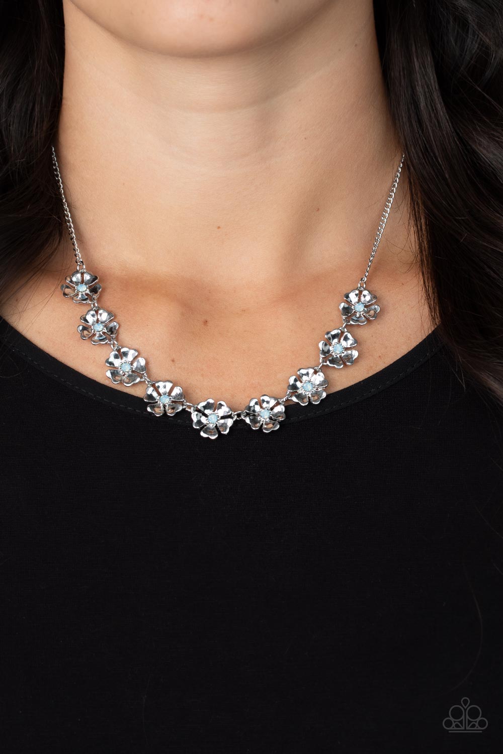 Paparazzi ♥ Petunia Palace - Blue ♥  Necklace