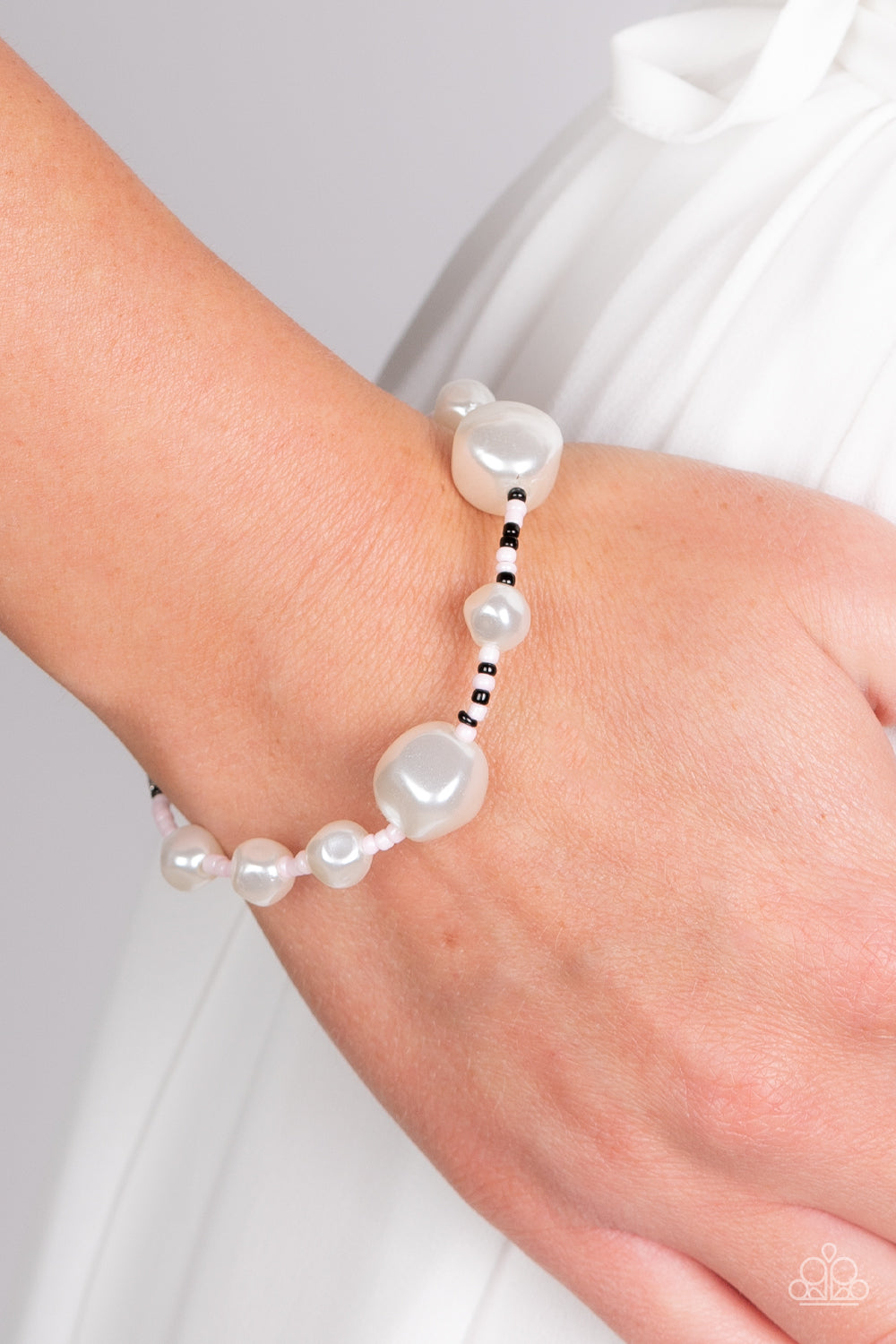 Paparazzi ♥ Contemporary Coastline - Pink ♥  Bracelet