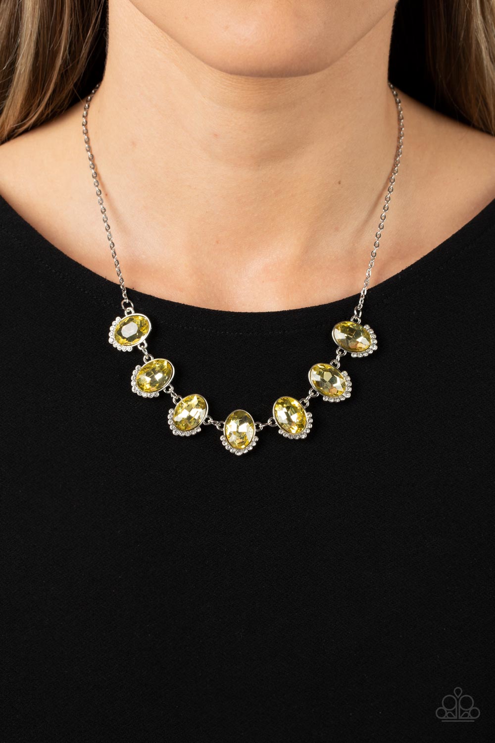 Paparazzi ♥ Unleash Your Sparkle - Yellow ♥  Necklace