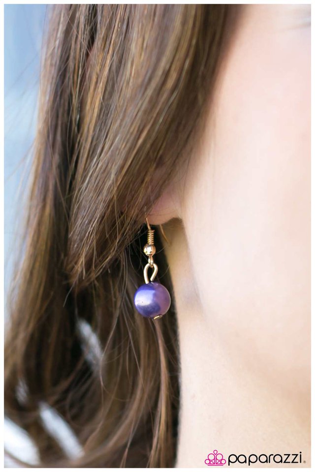 Paparazzi ♥ Dream Walking - Gold/Purple ♥ Necklace