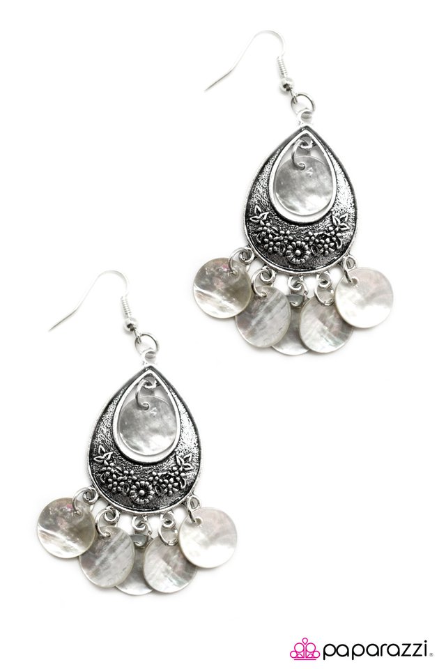 Paparazzi ♥ Truth Be Told - White ♥ Earrings