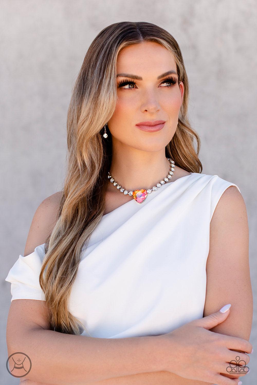 heart-in-my-throat-orange-p2ch-ogxx-024xx