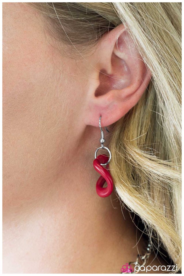 Paparazzi ♥ Bond Girl - Red ♥ Necklace