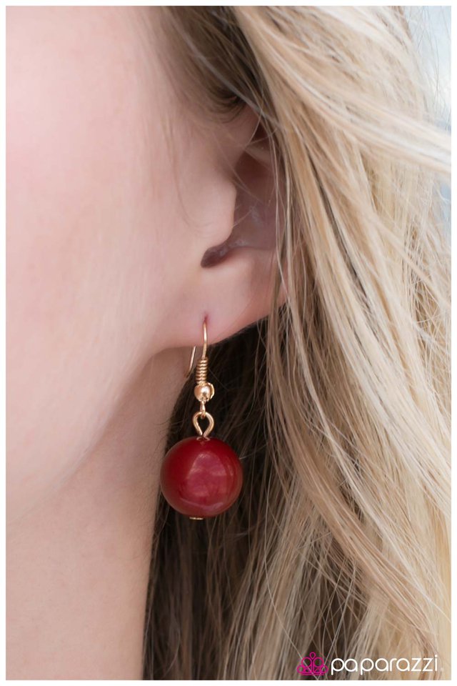 Paparazzi ♥ Rolling Stones - Red ♥ Necklace