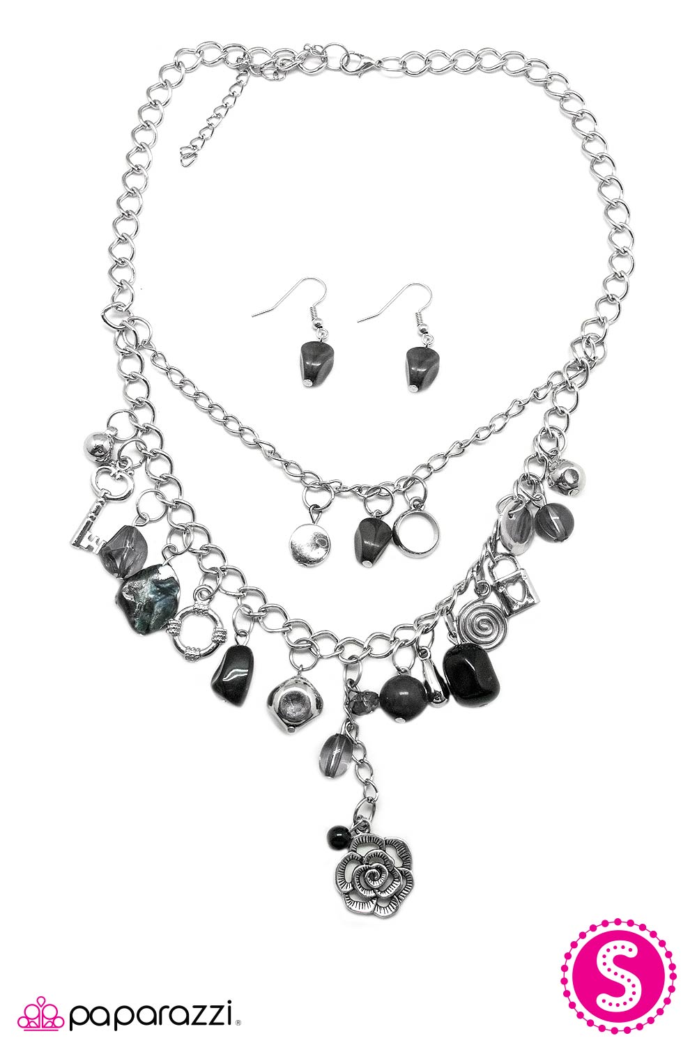 Paparazzi ♥ Feelin Whimsy - Black ♥  Necklace