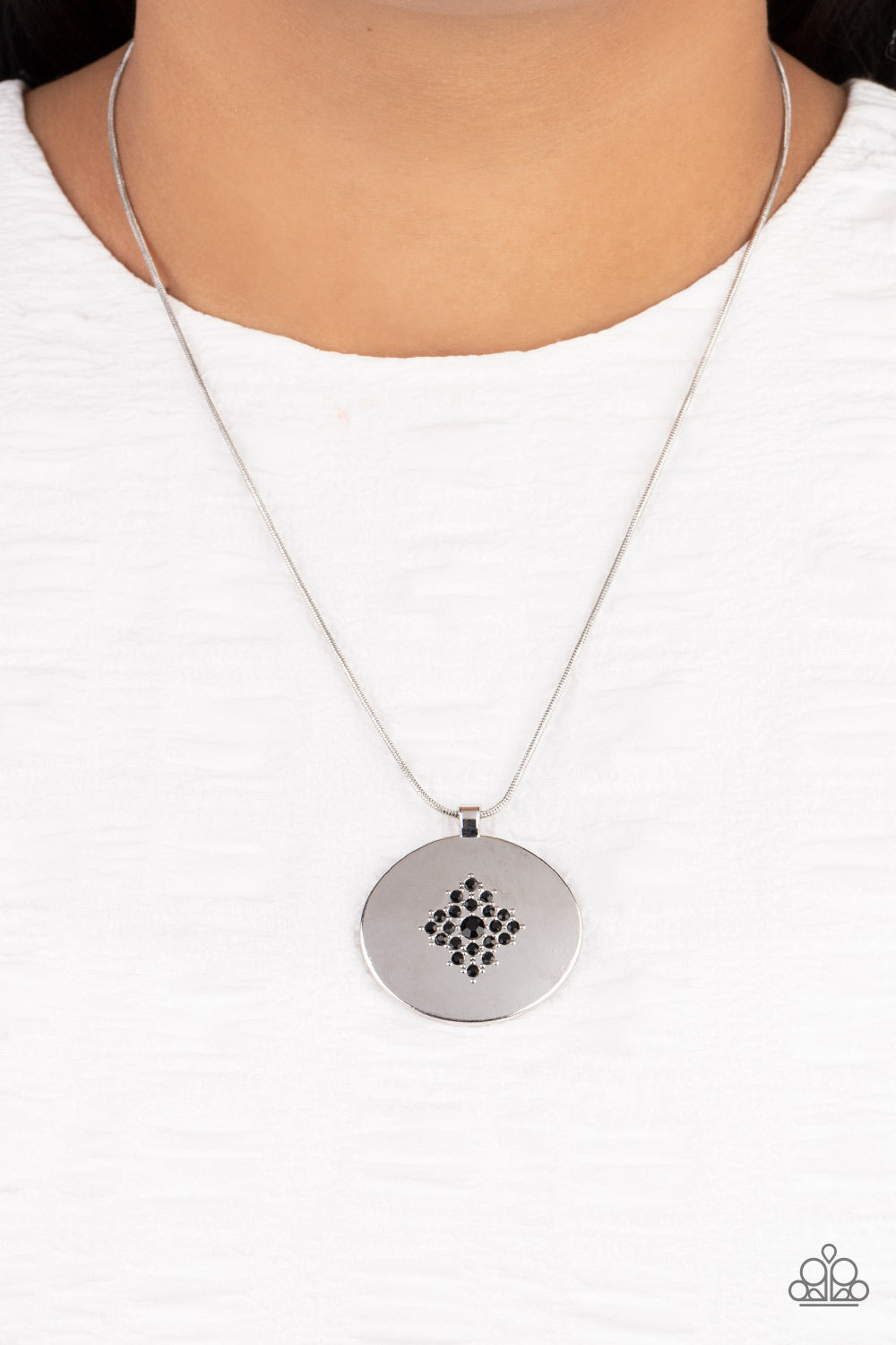 center-of-the-cosmos-black-p2re-bkxx-463xx