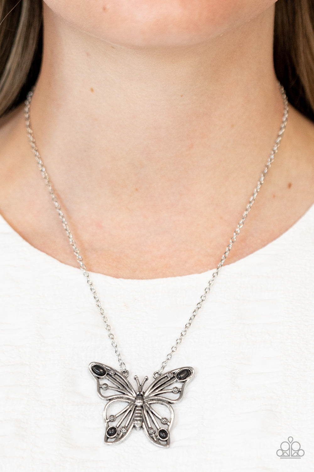 badlands-butterfly-black-p2wh-bkxx-309xx