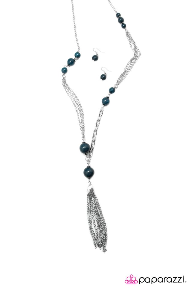 Paparazzi ♥ How Low Can You Go? - Blue ♥ Necklace