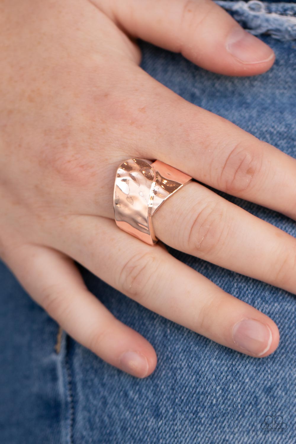 hidden-troves-rose-gold-p4ba-gdrs-059xx