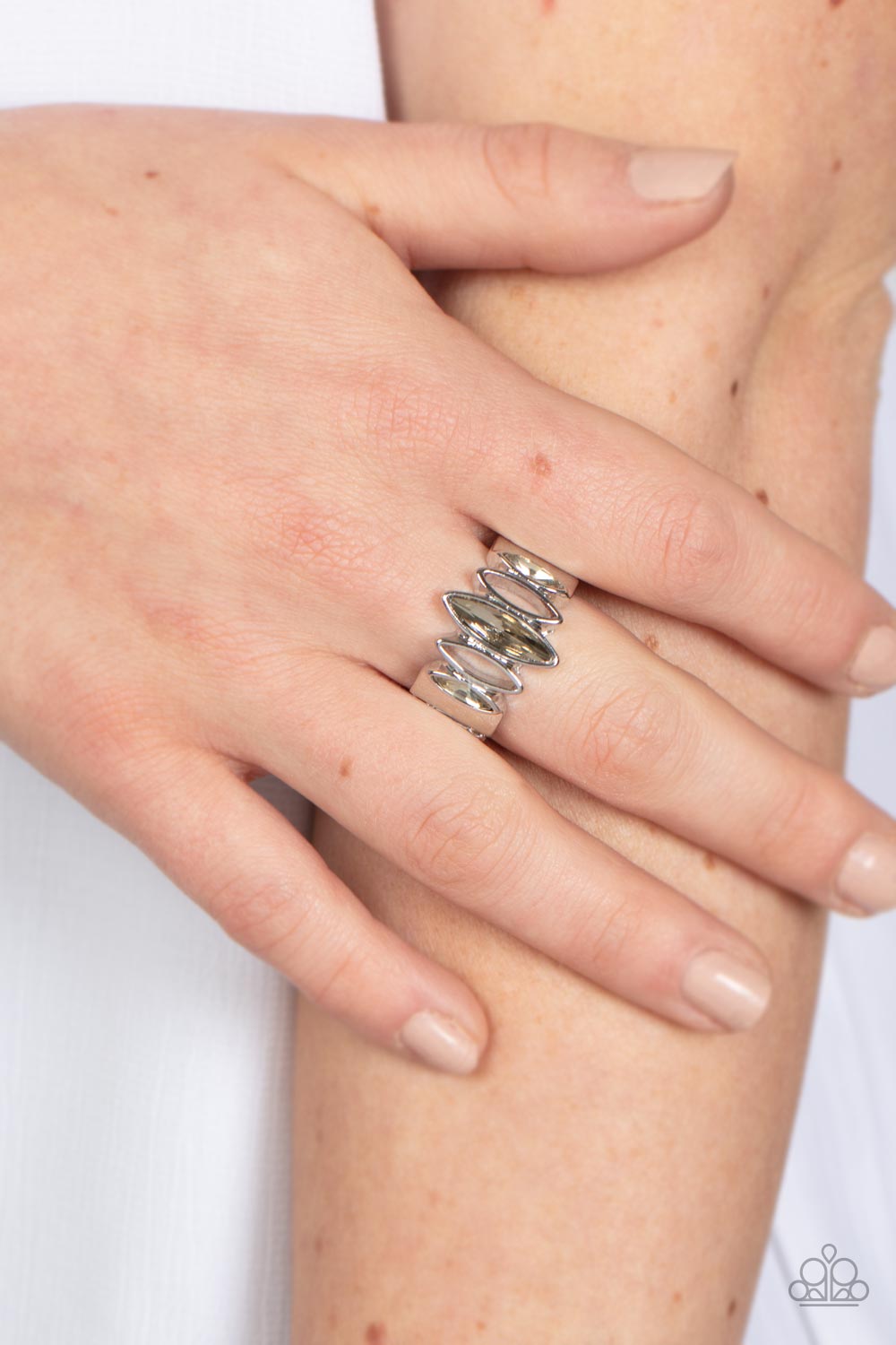 Paparazzi ♥ Distant Cosmos - Brown ♥  Ring