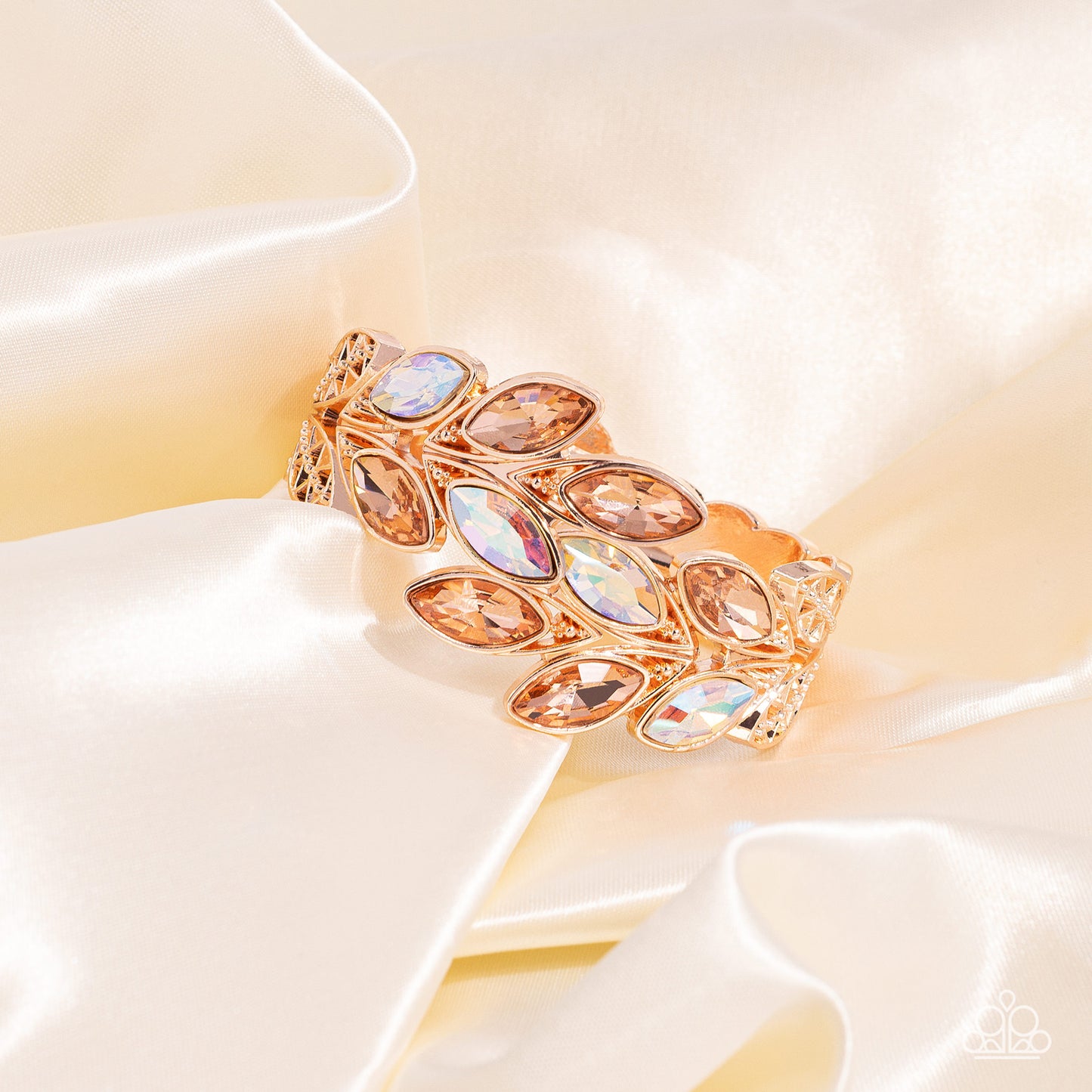 luminous-laurels-rose-gold-p9st-gdrs-044xx
