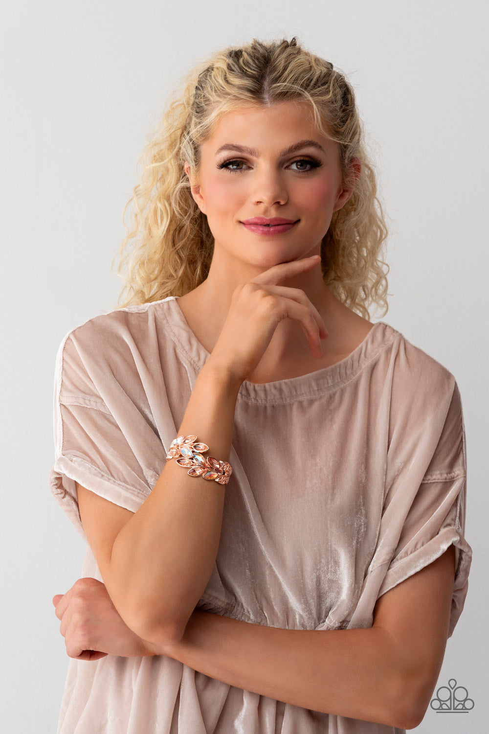 luminous-laurels-rose-gold-p9st-gdrs-044xx