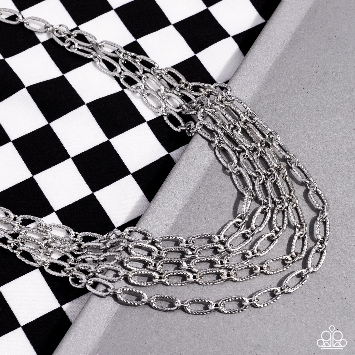 house-of-chain-silver-p2in-svxx-222xx