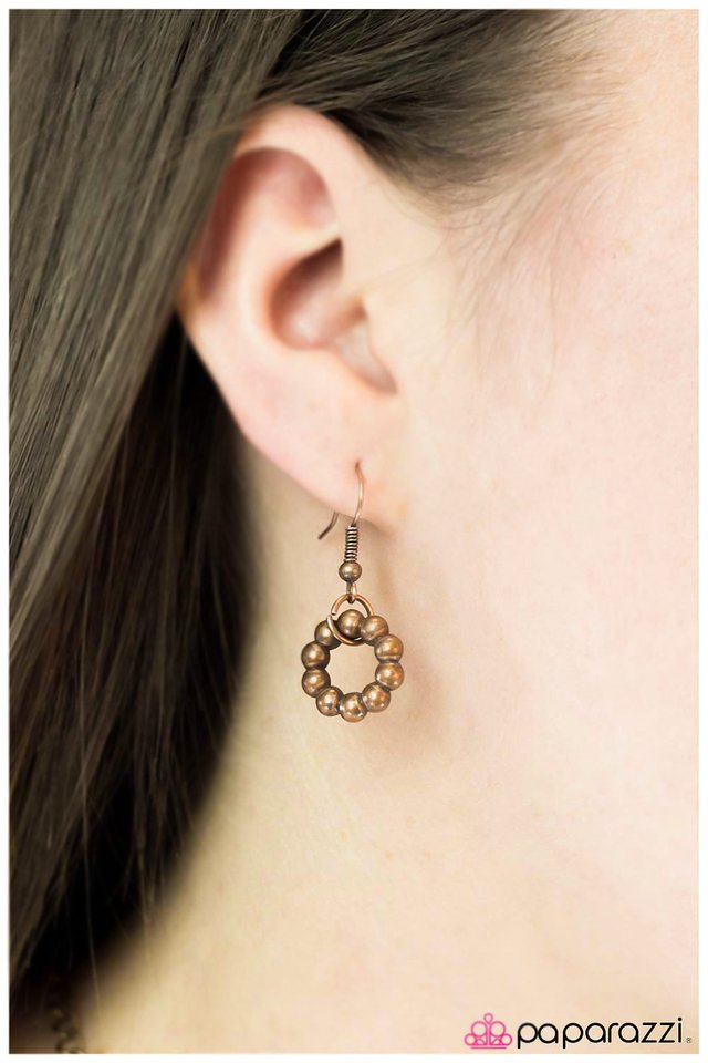 Paparazzi ♥ Everything Under The Sun - Copper ♥ Necklace